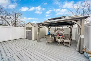 15-15 Cross Bay Blvd, Far Rockaway, NY 11693 - Photo 12