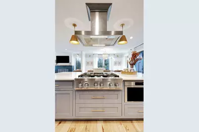 97 Bar Beach Road, Port Washington, NY 11050 - Photo 16