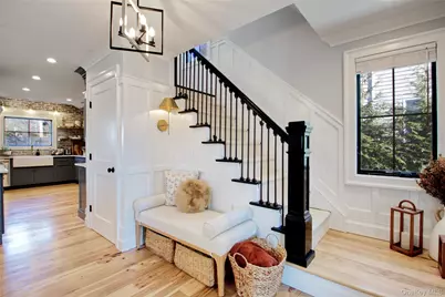 97 Bar Beach Road, Port Washington, NY 11050 - Photo 18