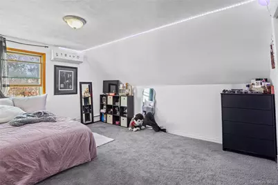 12 Yellowstone Court, Coram, NY 11727 - Photo 24