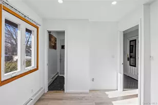 12 Yellowstone Ct, Coram, NY 11727 - Photo 20