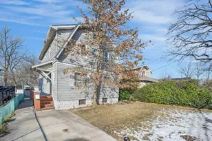 188 Edgewater Park, Bronx, NY 10465 - Photo 2