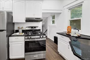 75 Belknap Ave, Yonkers, NY 10710 - Photo 14