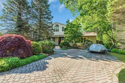 306 Versa Place, Sayville, NY 11782 - Photo 1