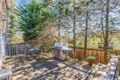 306 Versa Place, Sayville, NY 11782 - Photo 24