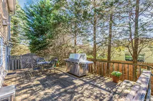 306 Versa Pl, Sayville, NY 11782 - Photo 24
