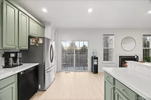 917 Balsam Dr, New Windsor, NY 12553 - Photo 8