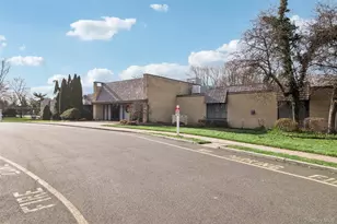 901 Fenway Rd, Saint James, NY 11780 - Photo 30