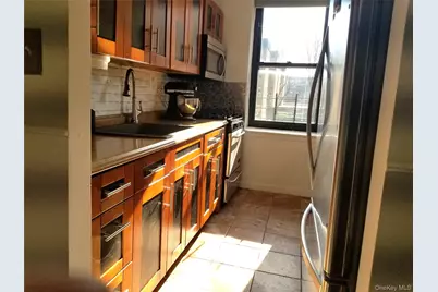 91-10 32nd Avenue #E306, East Elmhurst, NY 11369 - Photo 2