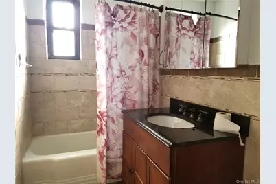 91-10 32nd Avenue #E306, East Elmhurst, NY 11369 - Photo 4