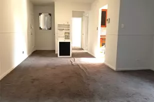 91-10 32nd Ave, East Elmhurst, NY 11369 - Photo 6