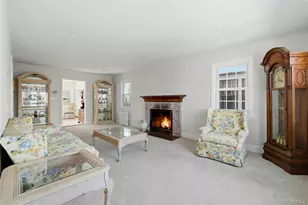 82 Spruce Ave, Floral Park, NY 11001 - Photo 8