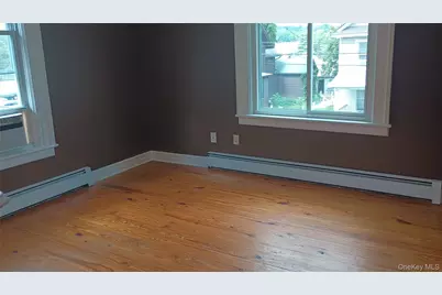 70 Academy Avenue, Middletown, NY 10940 - Photo 4