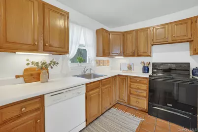 42 Charter Circle #42, Ossining, NY 10562 - Photo 14