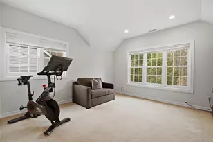 146 Fieldstone Dr, Mount Kisco, NY 10549 - Photo 18