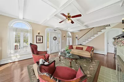 260 Ocean Avenue, Amityville, NY 11701 - Photo 8