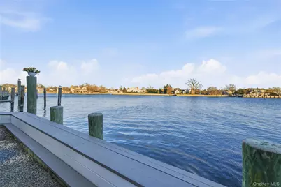 260 Ocean Avenue, Amityville, NY 11701 - Photo 38