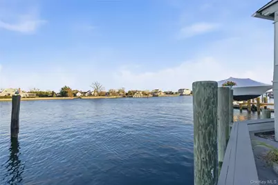 260 Ocean Avenue, Amityville, NY 11701 - Photo 46