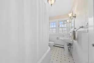 260 Ocean Ave, Amityville, NY 11701 - Photo 30