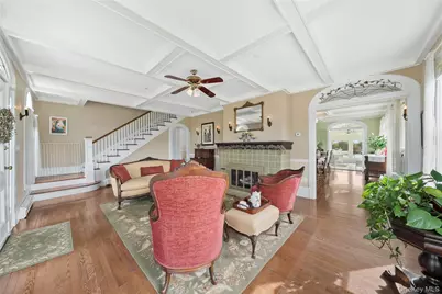 260 Ocean Avenue, Amityville, NY 11701 - Photo 12