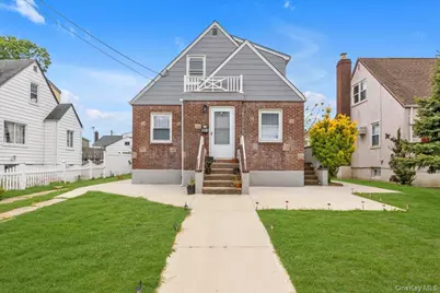 301 Merrifield Avenue, Oceanside, NY 11572 - Photo 1