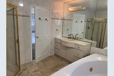 723 Hungry Harbor Road, Woodmere, NY 11581 - Photo 14