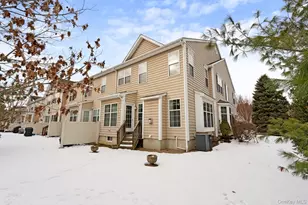 947 Huntington Dr, Fishkill, NY 12524 - Photo 36