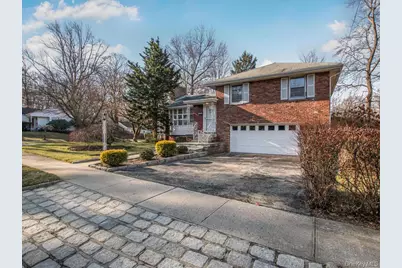 28 Moore Street, Hartsdale, NY 10530 - Photo 2