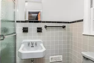 28 Moore St, Hartsdale, NY 10530 - Photo 20