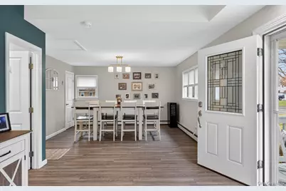 737 Belmore Avenue, Islip Terrace, NY 11752 - Photo 12