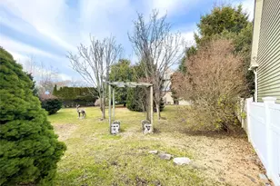 2752 Academy St, Oceanside, NY 11572 - Photo 10