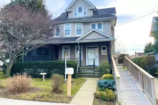 2752 Academy St, Oceanside, NY 11572 - Photo 2