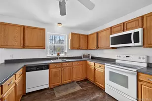 6 Jill Marie Cir, Wallkill, NY 12589 - Photo 16