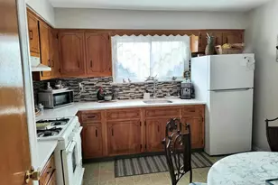 32 Gaffney St, Glen Cove, NY 11542 - Photo 4