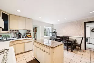 26 Dell Dr, East Rockaway, NY 11518 - Photo 16