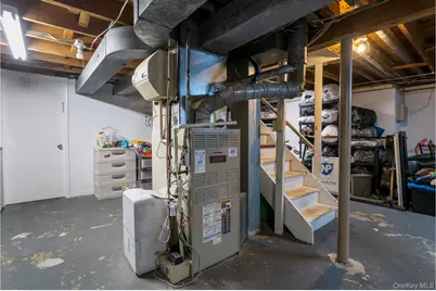 23 Moccasin Place, Monsey, NY 10952 - Photo 16