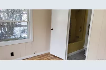 112 Cambridge Cirlcle, Loch Sheldrake, NY 12759 - Photo 8