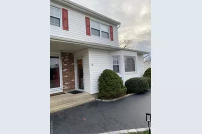 6 Gaines Drive, Farmingville, NY 11738 - Photo 2