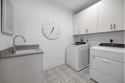 247 Superior Court, Wappingers Falls, NY 12590 - Photo 16