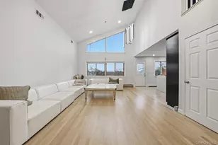 41 Tyndale Pl, Yonkers, NY 10701 - Photo 8