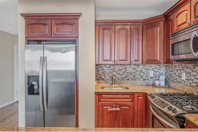 1 E. Broadway #5S, Long Beach, NY 11561 - Photo 4