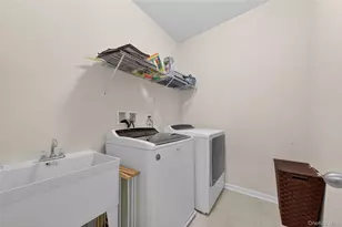 4 Frost Ct, Carmel, NY 10512 - Photo 26