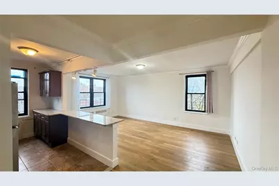 15040 71 Ave #4 G, Flushing, NY 11367 - Photo 2
