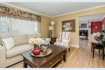 84 Strathmore Village Drive, South Setauket, NY 11720 - Photo 10