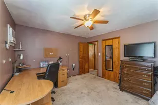 83 W Valley Stream Blvd, Valley Stream, NY 11580 - Photo 12