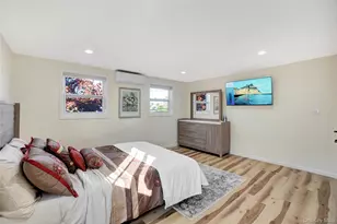 9 Autumn Ln, Hicksville, NY 11801 - Photo 20