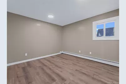 1367 Pine Acres Boulevard, Bay Shore, NY 11706 - Photo 16