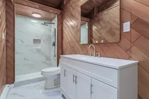 1367 Pine Acres Blvd, Bay Shore, NY 11706 - Photo 18