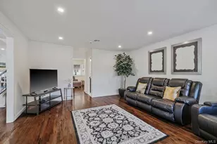 2 Polo St, Dix Hills, NY 11746 - Photo 16