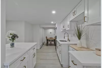 2 Polo Street, Dix Hills, NY 11746 - Photo 28